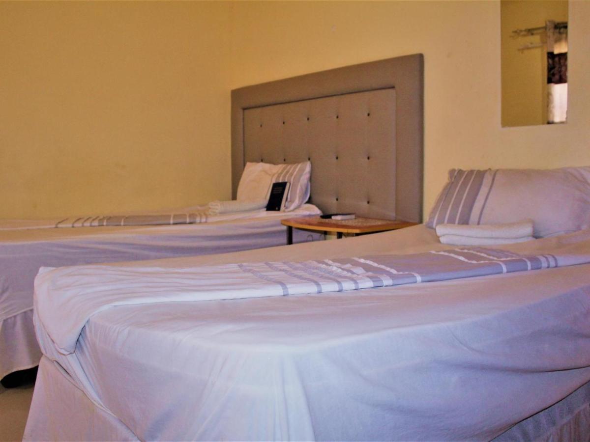 P Wake Guesthouse Opuwo Camera foto