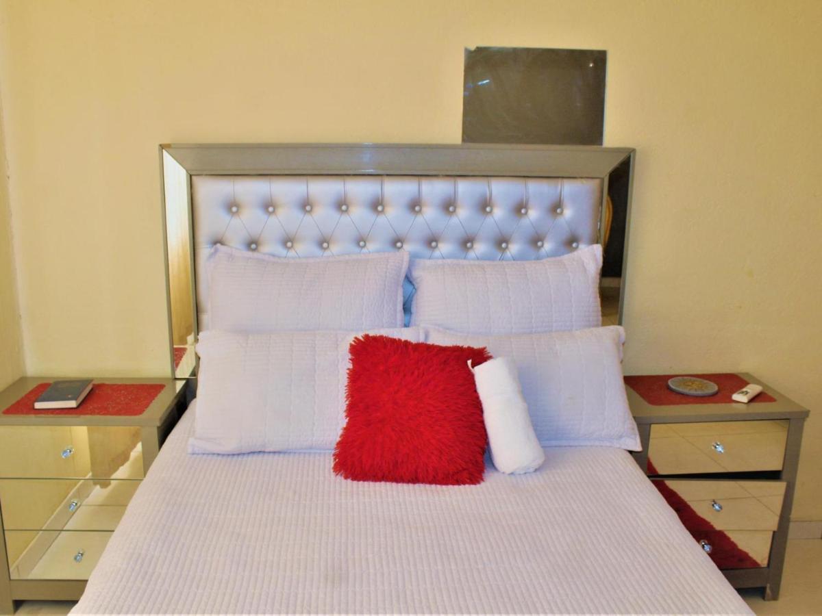 P Wake Guesthouse Opuwo Camera foto